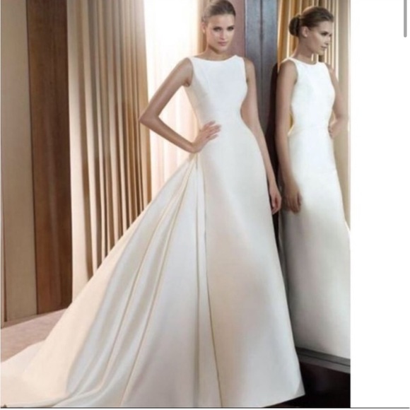 Rosa Clara Two Riba Wedding Gown in ivory - Picture 1 of 9